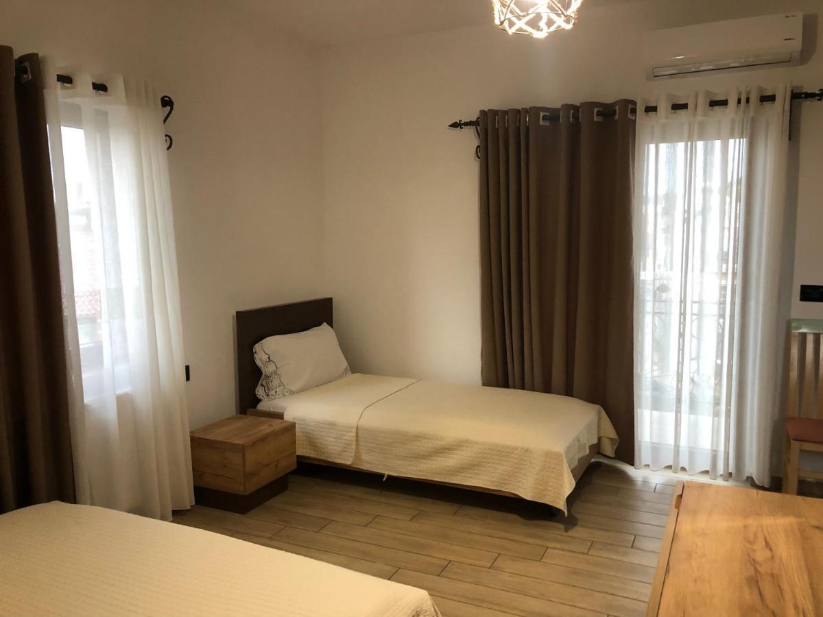 Vila Ilo Tushemisht Ngoại thất bức ảnh
