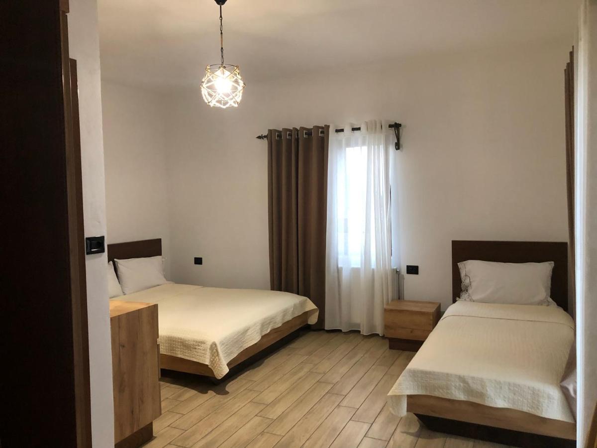 Vila Ilo Tushemisht Ngoại thất bức ảnh